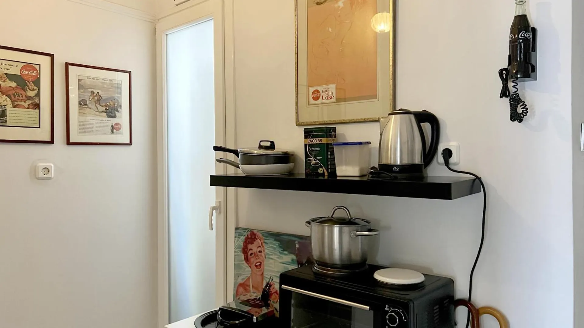 Apartmán #Retro Pop Culture Apt By Halu! Soluň 0*,